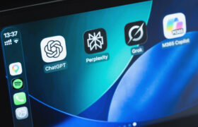 Quelles applications de chatbot principales fonctionnent avec CarPlay ?