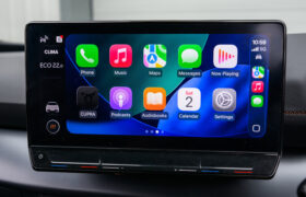 Quelle est la différence entre Apple CarPlay et CarPlay Ultra ?