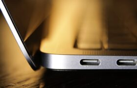 Les avantages d’un ordinateur portable équipé de deux ports de charge (et pourquoi certains n’en disposent pas)