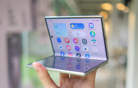 Peut-on utiliser un protecteur d&rsquo;écran sur un téléphone pliable ?