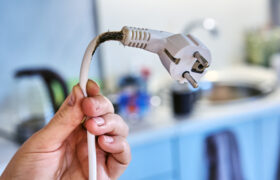 Pourquoi vous ne devriez pas laisser une rallonge électrique branchée en permanence