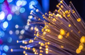 Fibre optique vs câble internet : quelle différence ?