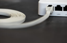 Les câbles Ethernet plats ne sont probablement pas la solution à votre problème de réseau domestique