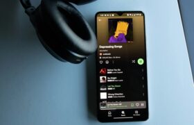 Spotify contourne son problème d’IA : contenu médiocre et spam